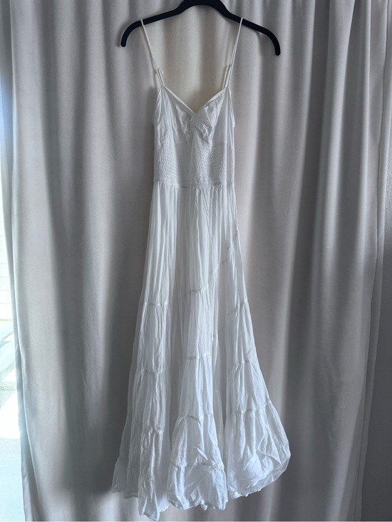 Free People Dresses & Skirts - Free PeopleWhite Spaghetti-Strap Maxi Dress